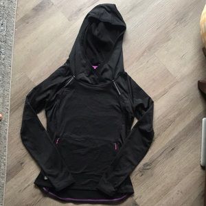 Women’s Athleta black pullover hoodie, size small